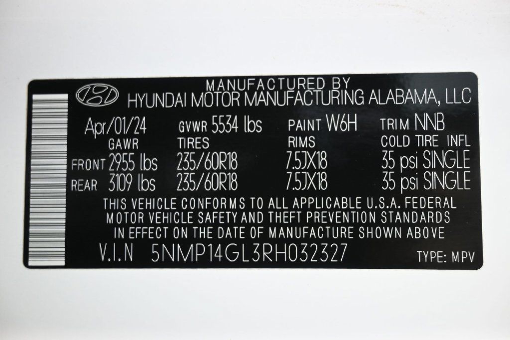Used 2024 Hyundai Santa Fe SE FWD image 6