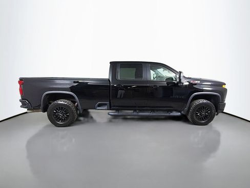 Used 2022 Chevrolet Silverado 2500 LTZ w/ LTZ Plus Package AWD/4WD image 5