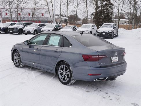 Used 2020 Volkswagen Jetta R-Line w/ R-Line Cold Weather Package image 10