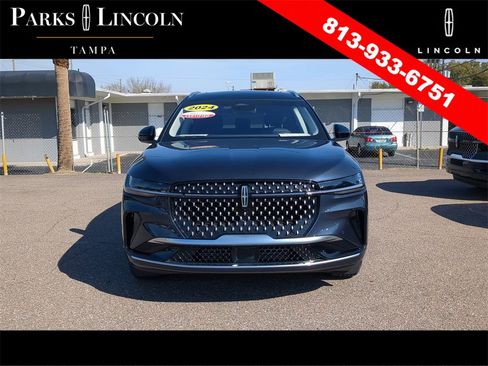 Certified 2024 Lincoln Nautilus Reserve w/ Equipment Group 202A image 2