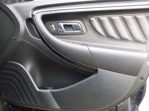 Used 2018 Ford Taurus SHO w/ Sho Performance Package image 18