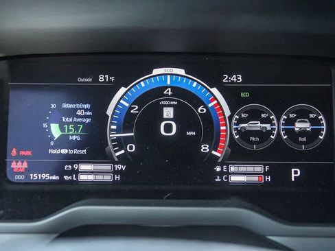 Used 2025 Toyota Tundra Limited w/ Power Package image 14