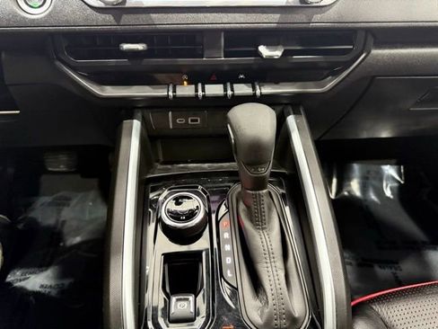 Used 2024 Chevrolet Colorado Trail Boss image 36