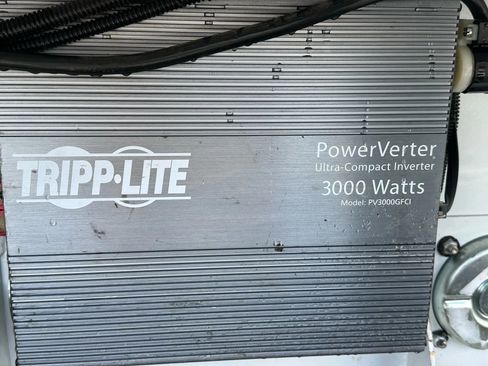 Used 2017 Ford F550 4x4 Crew Cab Super Duty image 25