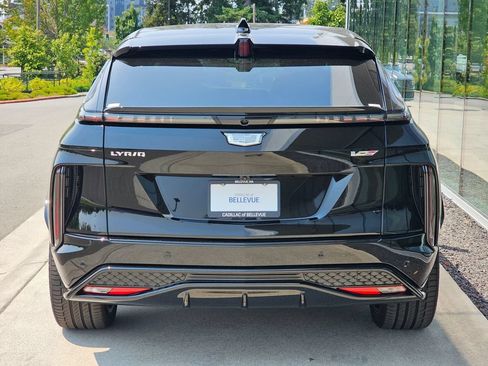 New 2026 Cadillac Lyriq V AWD/4WD image 4