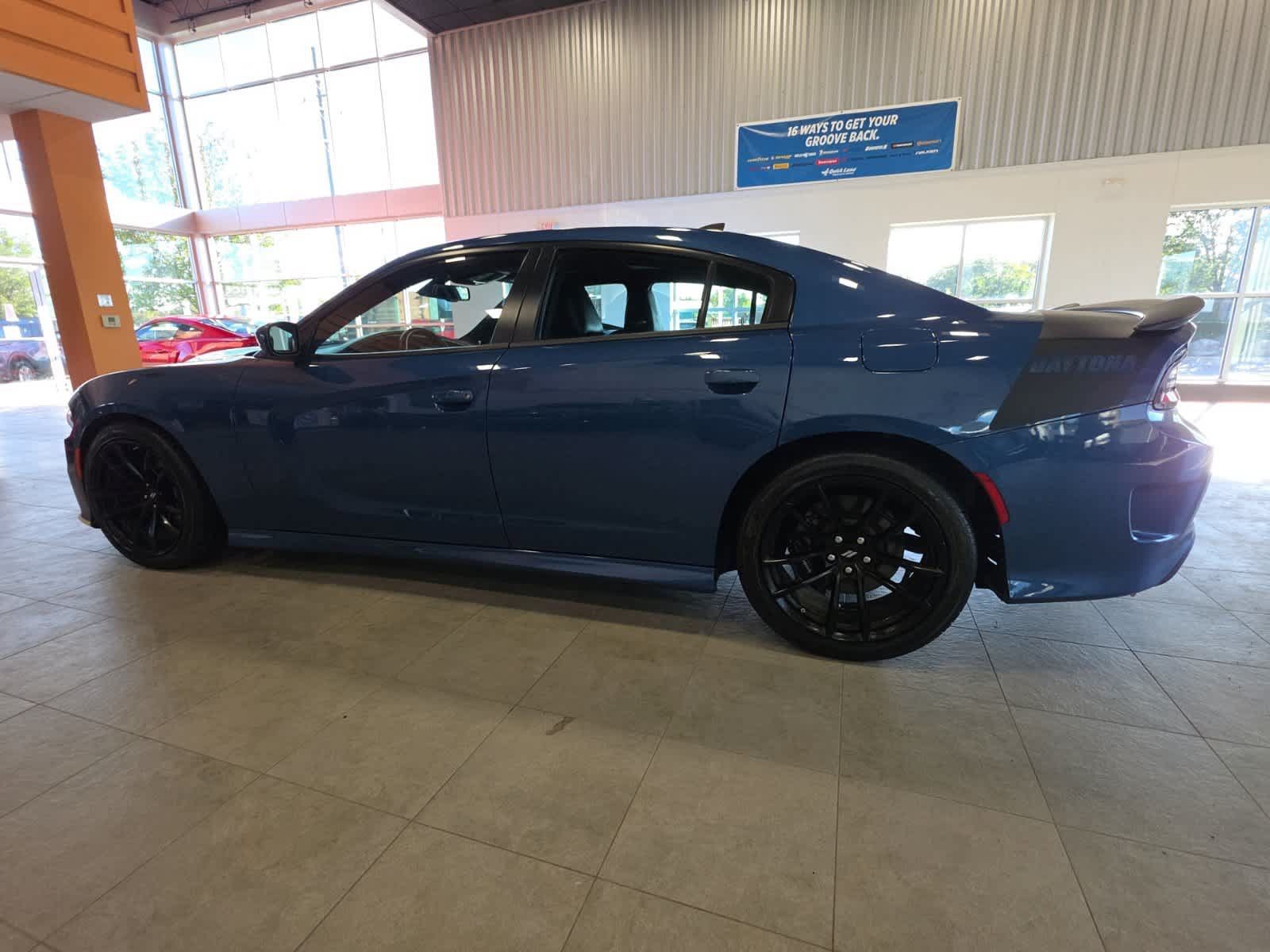 Used 2021 Dodge Charger Scat Pack w/ Daytona Edition Group RWD image 9