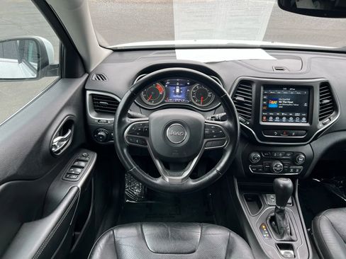 Used 2021 Jeep Cherokee Latitude Lux w/ Sun & Sound Group image 14