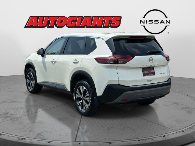 Used 2023 Nissan Rogue SV AWD/4WD image 6