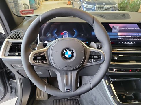 New 2026 BMW X5 xDrive40i w/ M Sport Package AWD/4WD image 20