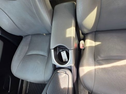 Used 2014 Toyota Prius Three FWD image 15