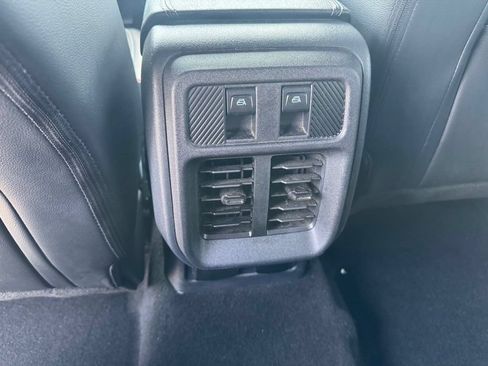 Used 2025 Ford Bronco Outer Banks AWD/4WD image 9