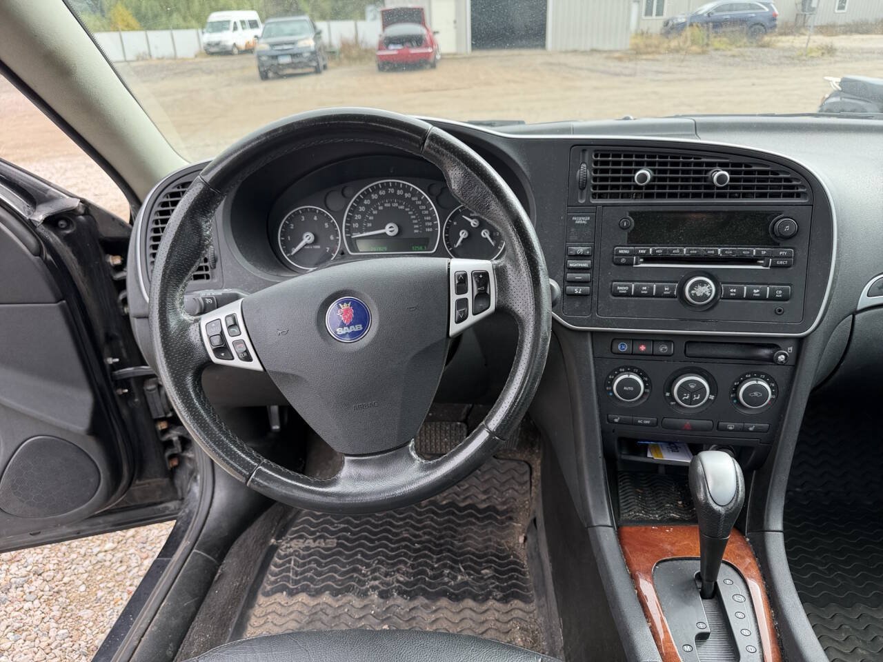 Used 2009 Saab 9-3 2.0T AWD/4WD image 29