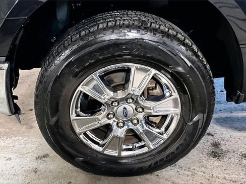 Used 2015 Ford F150 XLT w/ Equipment Group 302A Luxury image 8