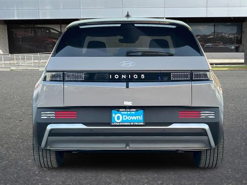 New 2026 Hyundai Ioniq 5 SE image 7