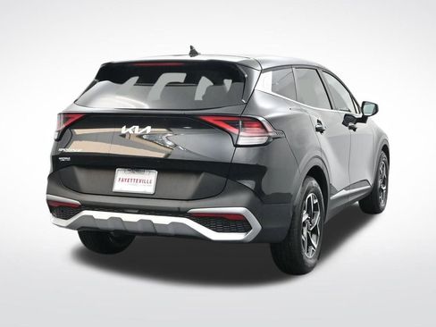 Used 2024 Kia Sportage LX image 6