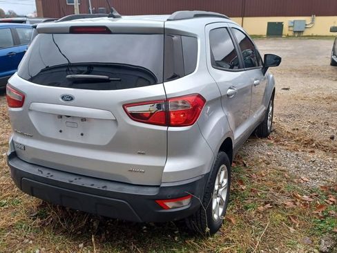 Used 2019 Ford EcoSport SE image 2