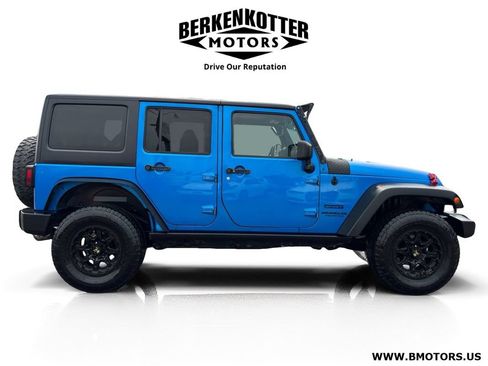 Used 2015 Jeep Wrangler Unlimited Sport w/ Quick Order Package 24S AWD/4WD image 2