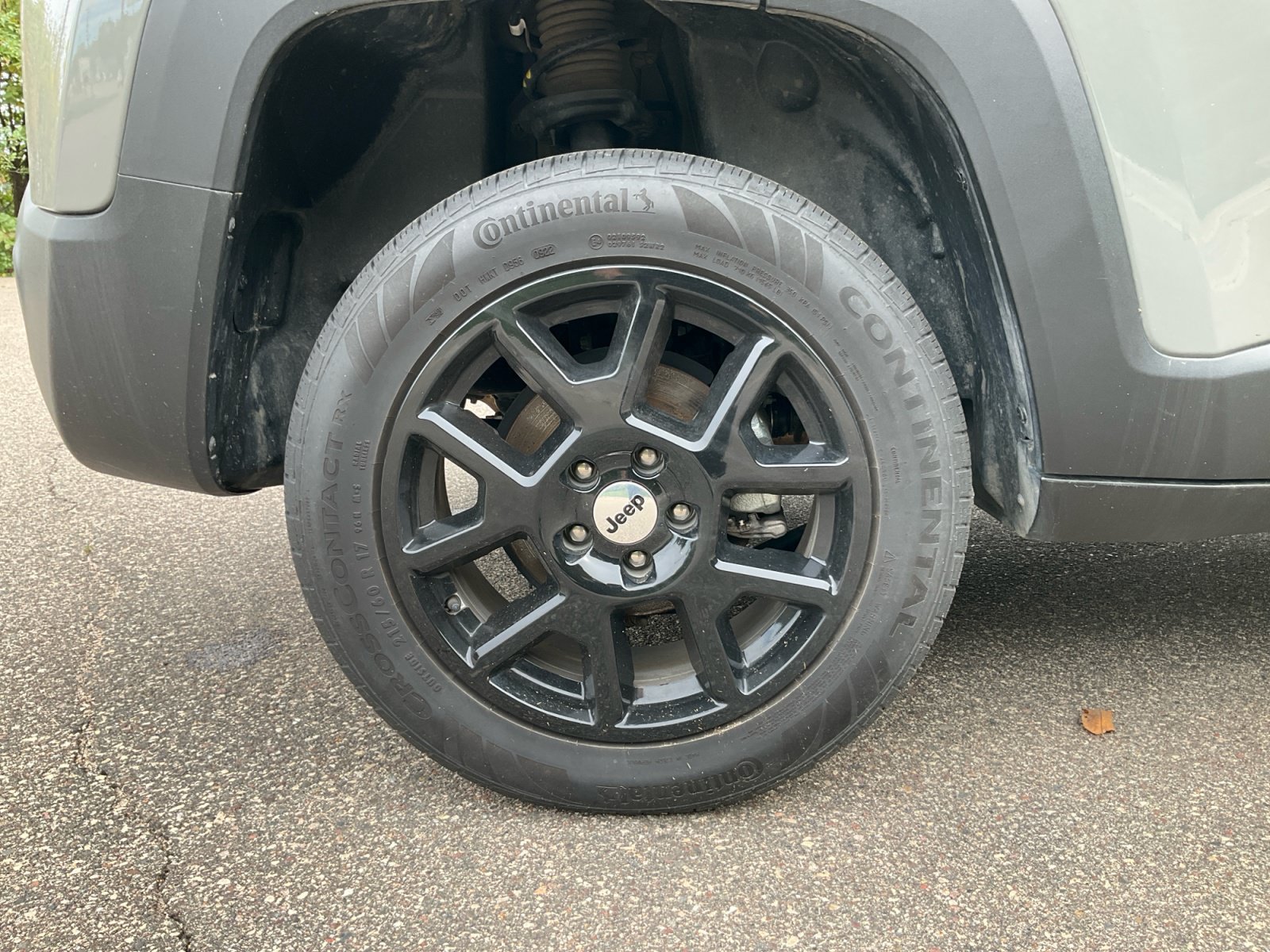 Used 2022 Jeep Renegade Latitude AWD/4WD image 22