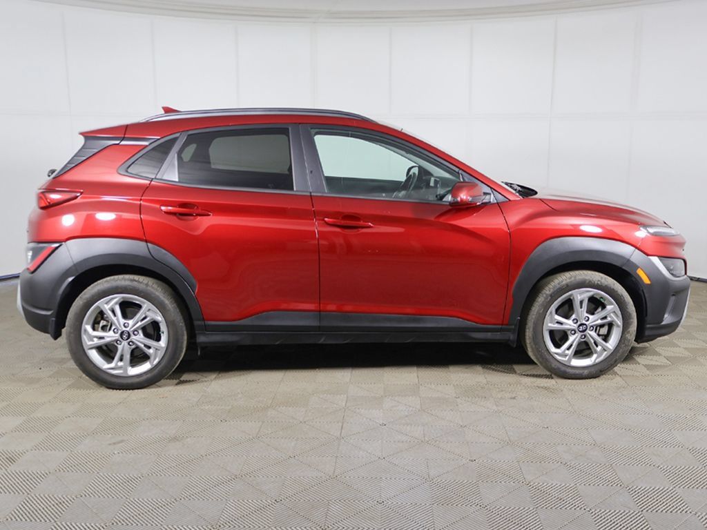 Certified 2023 Hyundai Kona SEL w/ Convenience Package AWD/4WD image 15
