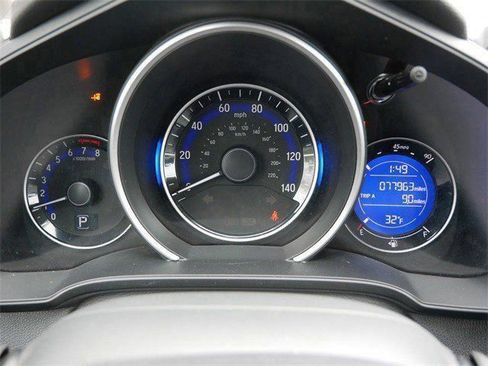 Used 2015 Honda Fit EX image 19