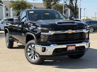 New 2026 Chevrolet Silverado 2500 LT w/ Texas Edition video 2