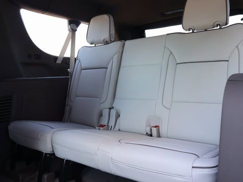 New 2026 GMC Yukon XL Denali image 13