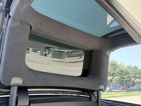 Used 2022 Tesla Model X Plaid AWD/4WD image 33