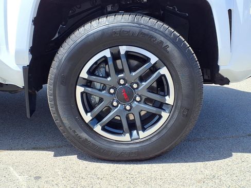 Certified 2024 Toyota Tacoma TRD Sport AWD/4WD image 7