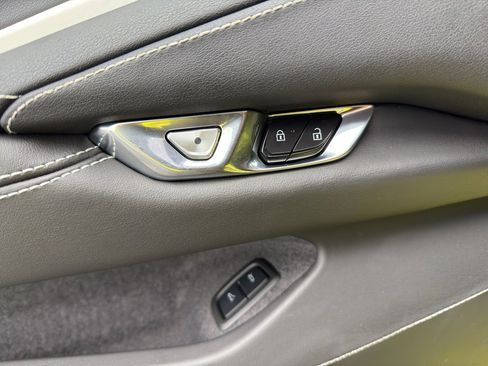 Used 2023 Chevrolet Corvette Stingray Preferred Conv w/ Z51 Performance Package image 22