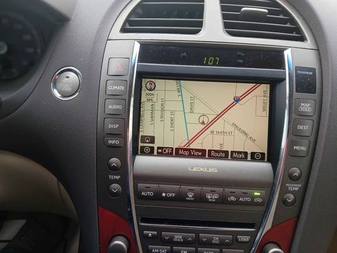 Used 2009 Lexus ES 350 w/ Pebble Beach Edition image 10