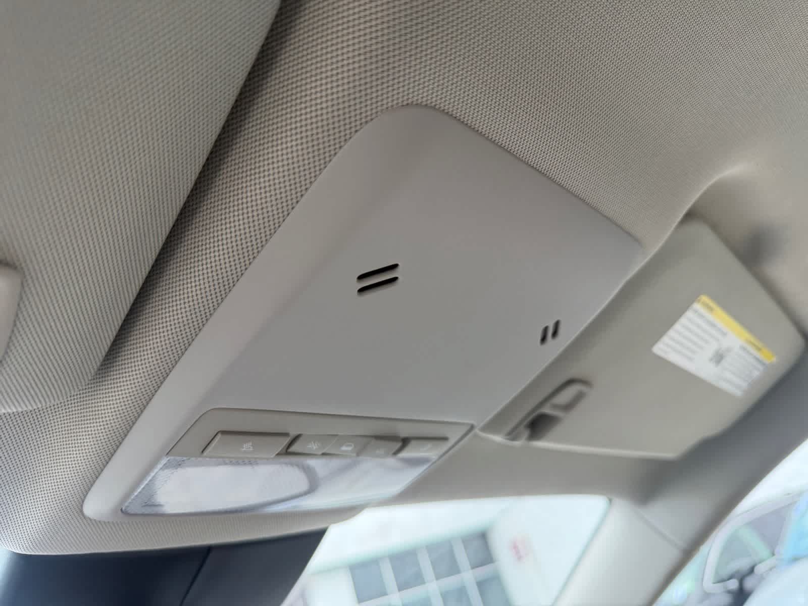 Used 2020 Buick Encore Preferred w/ Safety Package FWD image 29