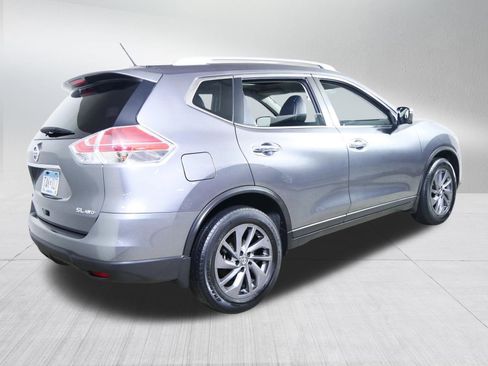 Used 2016 Nissan Rogue SL w/ SL Premium Package image 7