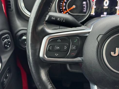 Used 2018 Jeep Wrangler Unlimited Sahara w/ Cold Weather Group AWD/4WD image 22
