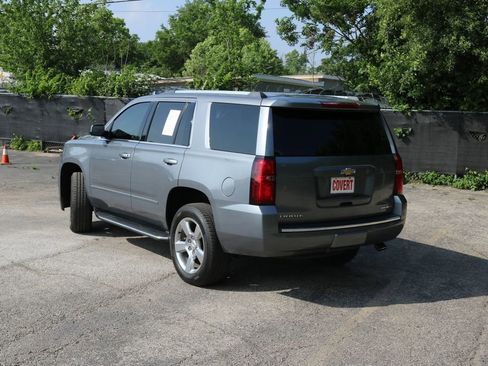 Used 2019 Chevrolet Tahoe Premier RWD image 3