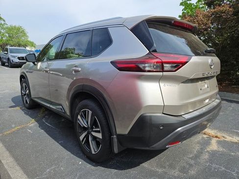 Used 2023 Nissan Rogue SL FWD image 10