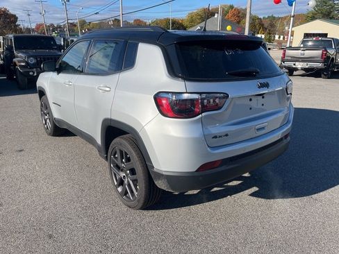 New 2026 Jeep Compass Limited image 5