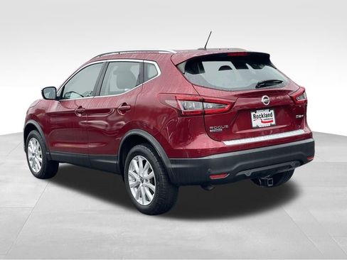 Certified 2020 Nissan Rogue Sport SV AWD/4WD image 5