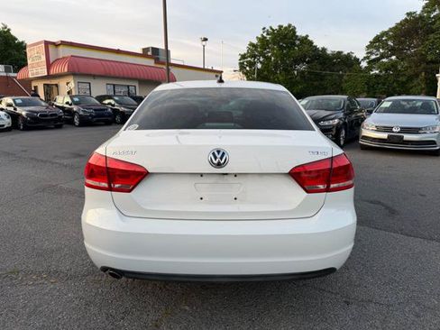 Used 2014 Volkswagen Passat 1.8T SE FWD image 6