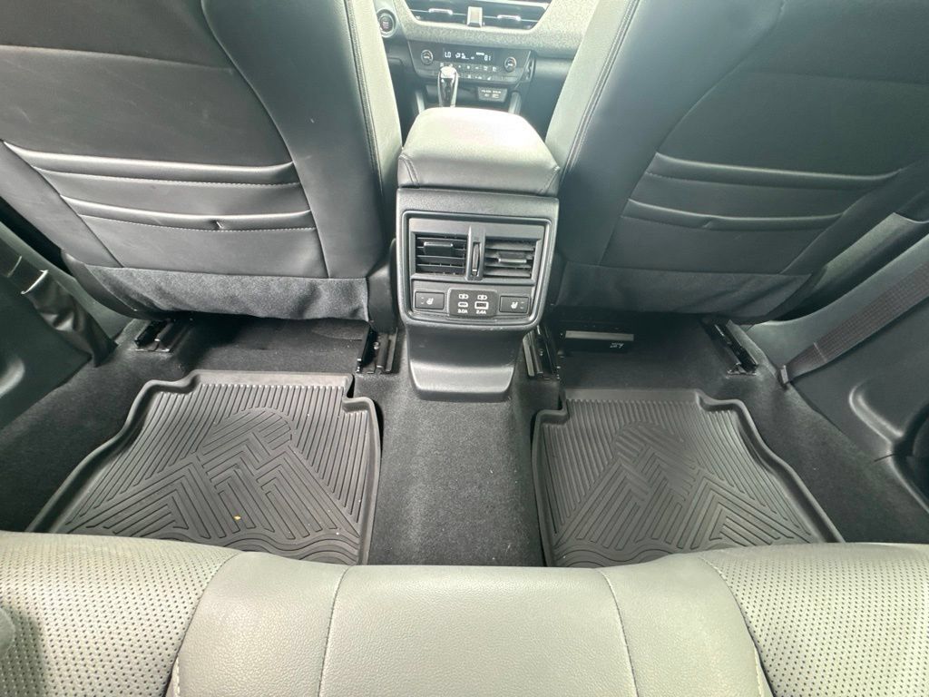 Certified 2026 Subaru Outback Limited AWD/4WD image 26