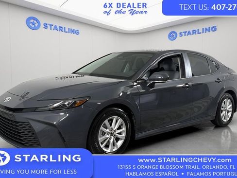 Used 2026 Toyota Camry LE w/ Convenience Package image 1