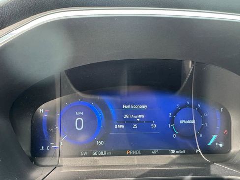 Used 2022 Ford Escape Titanium AWD/4WD image 24