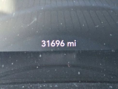 Used 2023 Dodge Challenger GT w/ Plus Package image 21