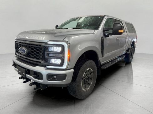 Used 2023 Ford F250 XLT w/ Tremor Off-Road Package image 4