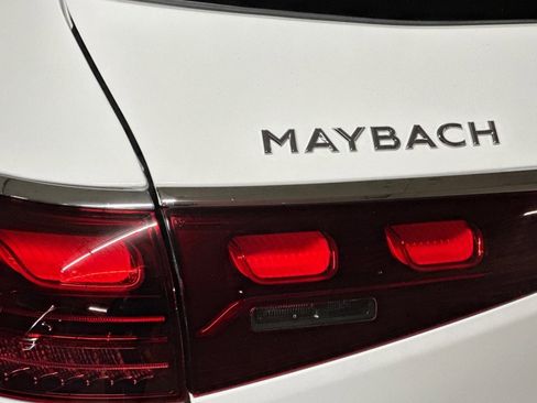 New 2026 Mercedes-Benz Maybach GLS 600 4MATIC image 12