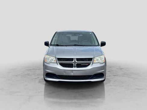 Used 2014 Dodge Grand Caravan SE w/ Quick Order Package 29E SE FWD image 8