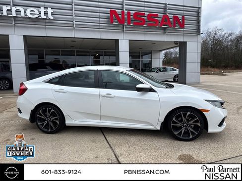 Used 2020 Honda Civic Sport image 4