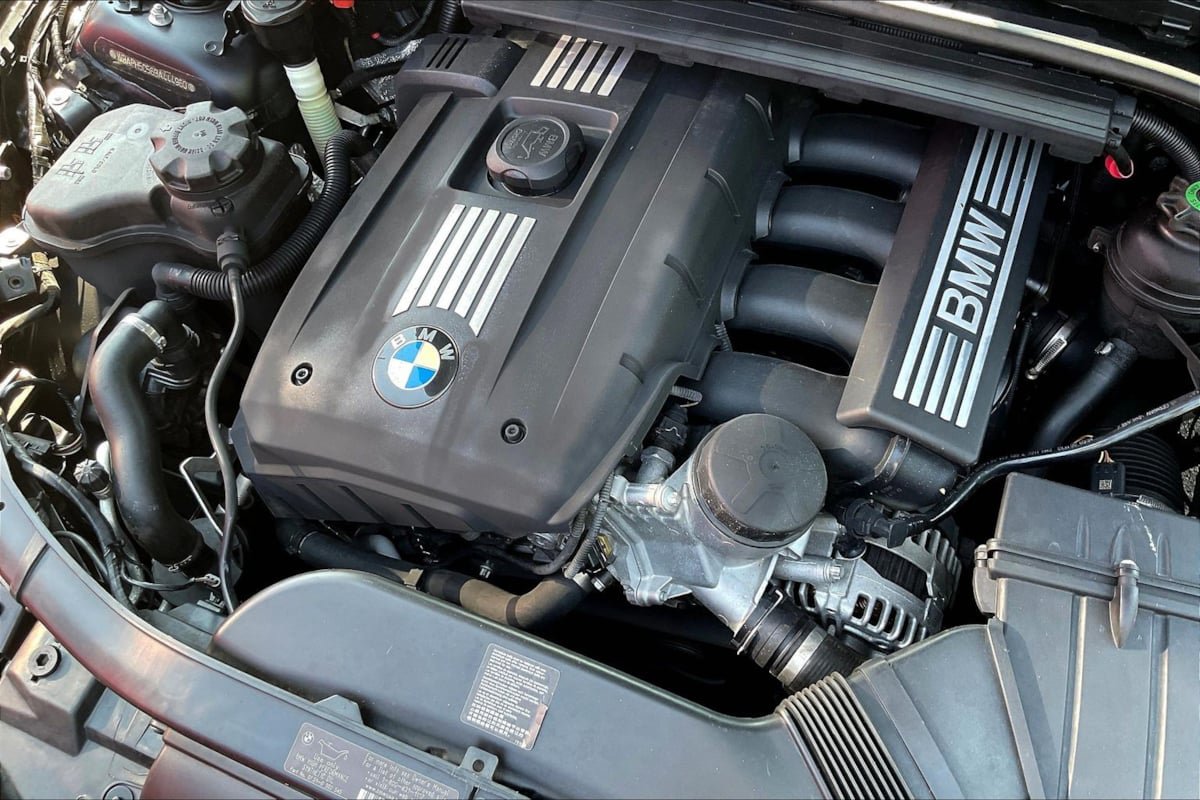 Used 2011 BMW 328i Sedan RWD image 29