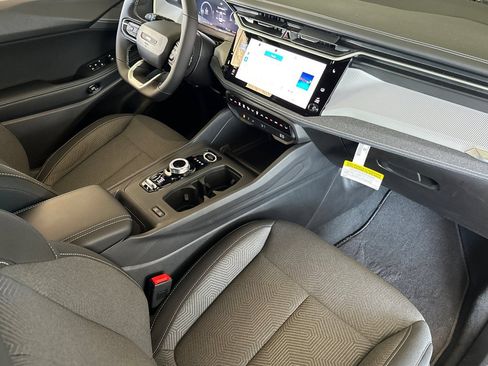 New 2026 Jeep Cherokee Laredo AWD/4WD image 16
