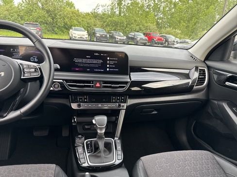 Certified 2026 Kia Seltos S AWD/4WD image 10