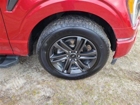 Used 2021 Ford F150 XLT w/ Equipment Group 302A High image 6